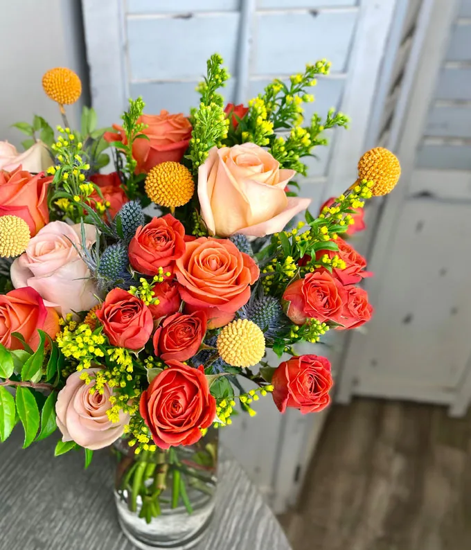 Luminous Rose bouquet on table
